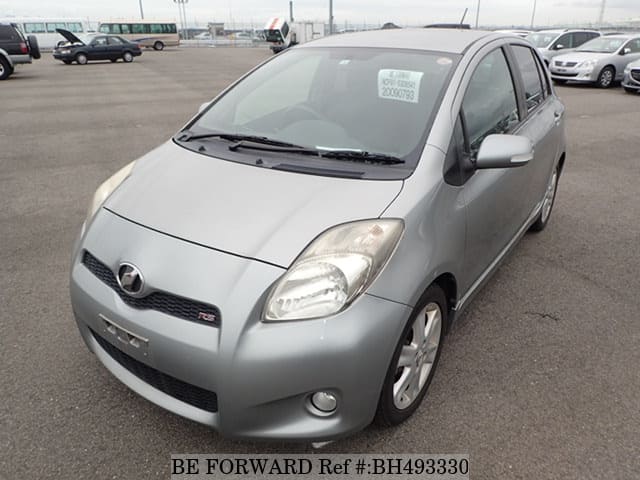 TOYOTA Vitz