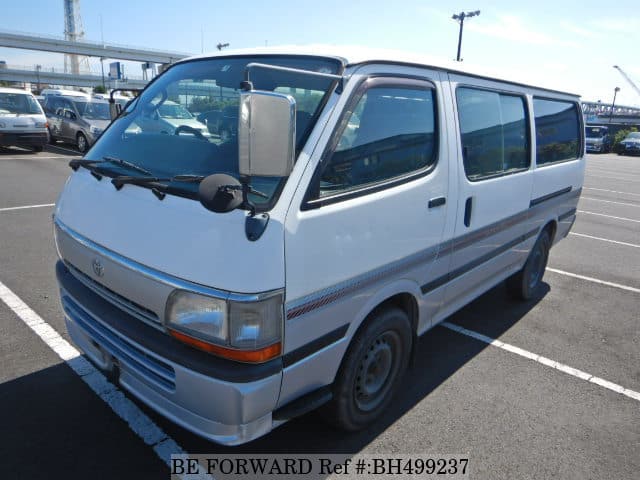 TOYOTA Hiace Van