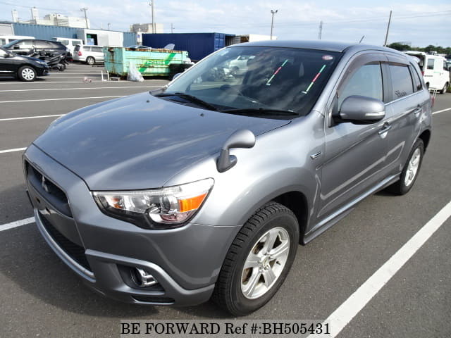 MITSUBISHI RVR