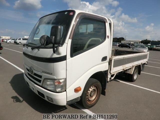 TOYOTA Toyoace