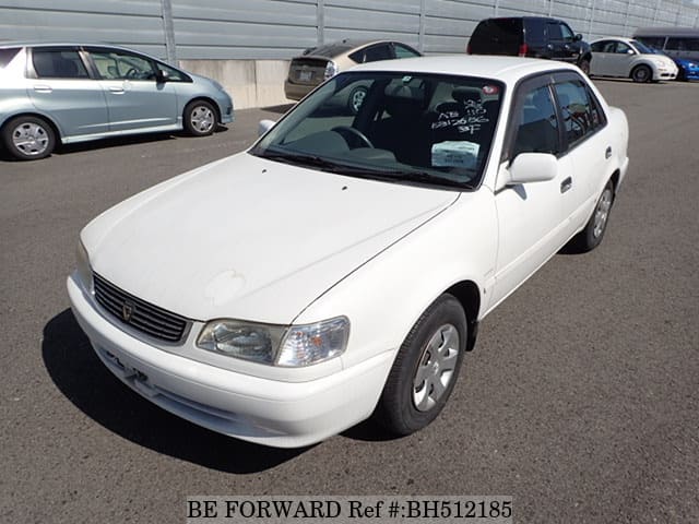 TOYOTA Corolla Sedan