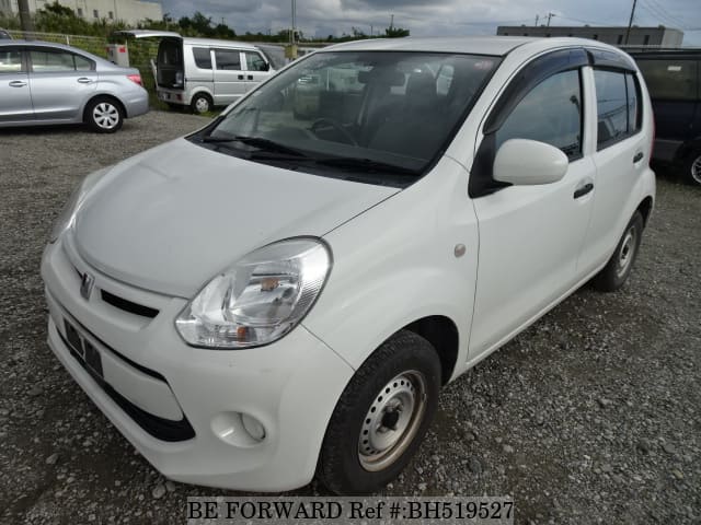 TOYOTA Passo