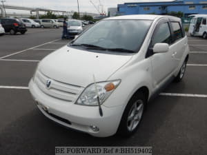 Used 2002 TOYOTA IST BH519402 for Sale