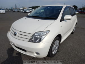 Used 2005 TOYOTA IST BH523071 for Sale