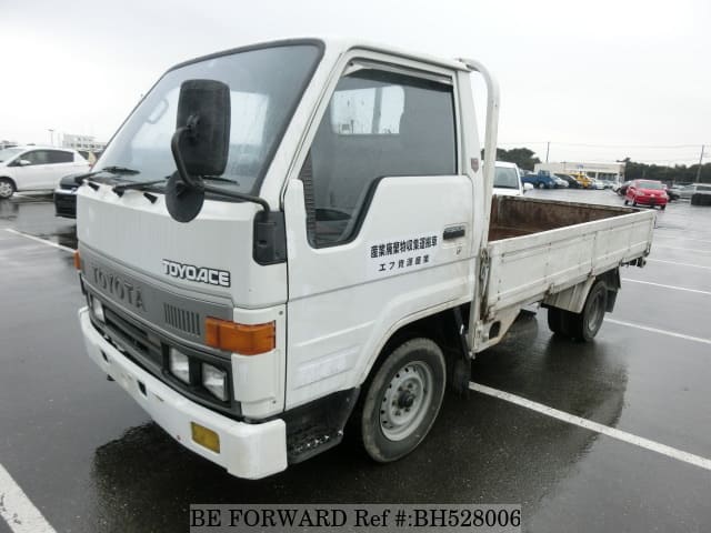 TOYOTA Toyoace