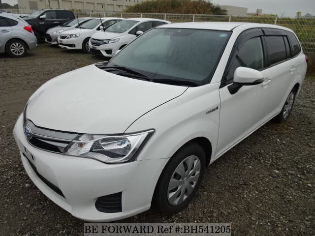 TOYOTA Corolla Fielder