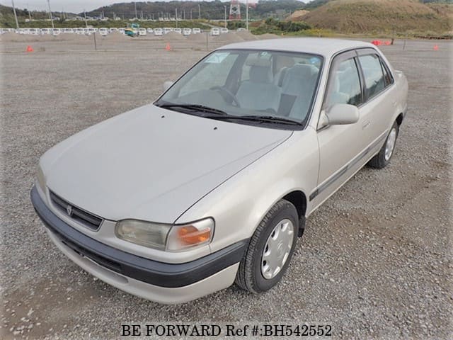 TOYOTA Corolla Sedan