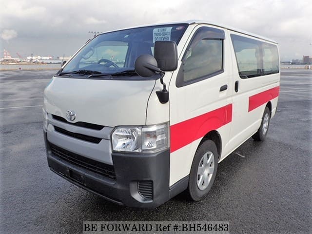 TOYOTA Regiusace Van