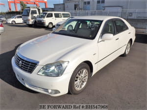 Used 2004 TOYOTA CROWN BH547968 for Sale