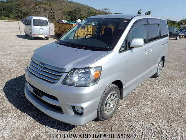 Toyota noah 2002