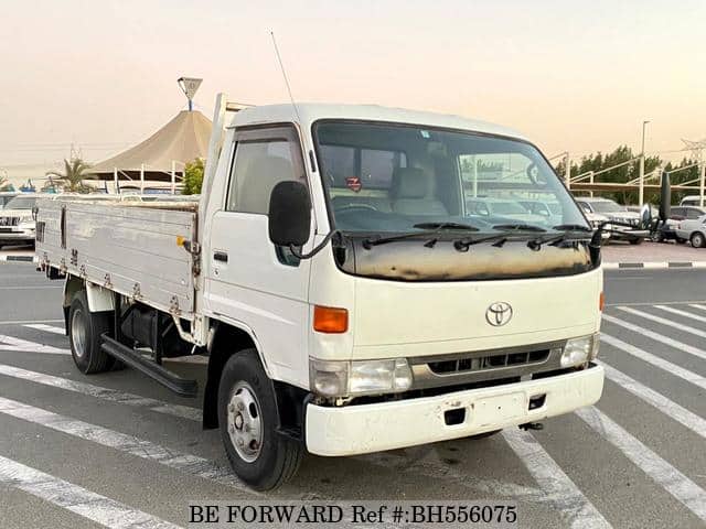 TOYOTA Dyna Truck