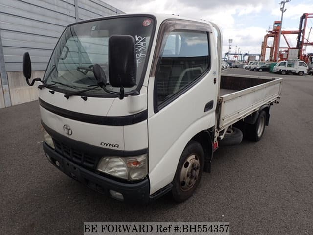 TOYOTA Dyna Truck