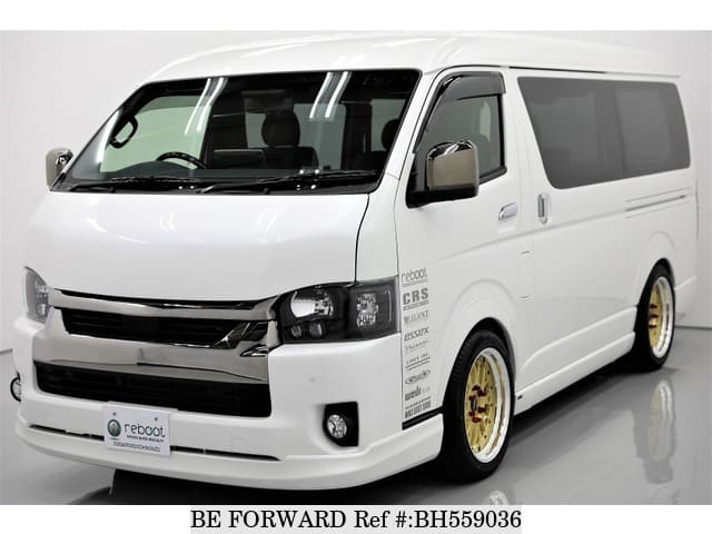 2020 hiace van