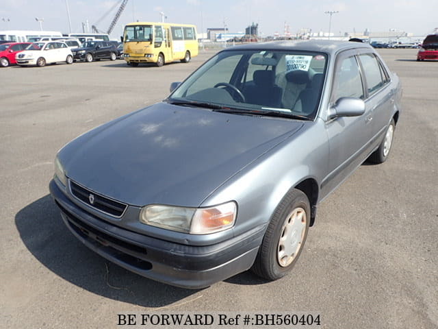 TOYOTA Corolla Sedan