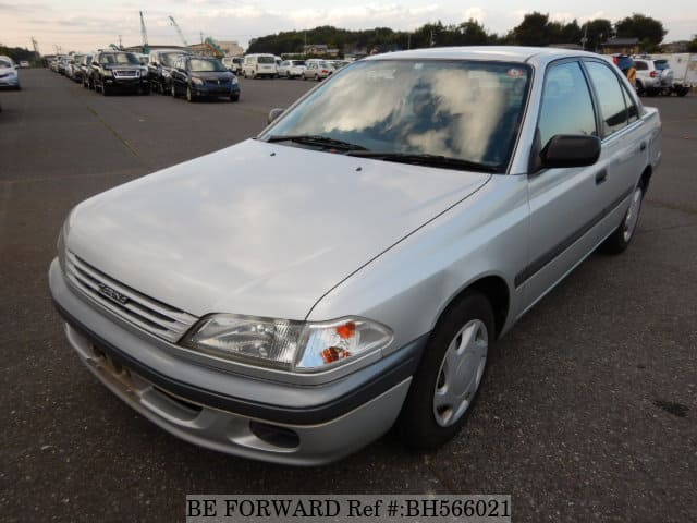 TOYOTA Carina