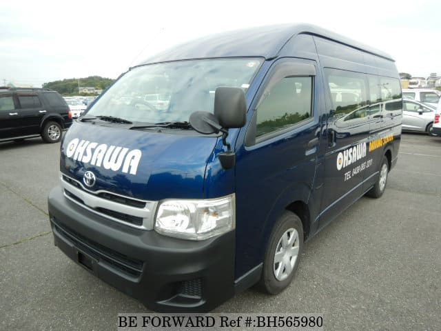 toyota hiace commuter for sale 2012