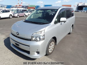 Used 2012 TOYOTA VOXY BH566790 for Sale