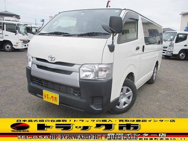hiace 2018 price
