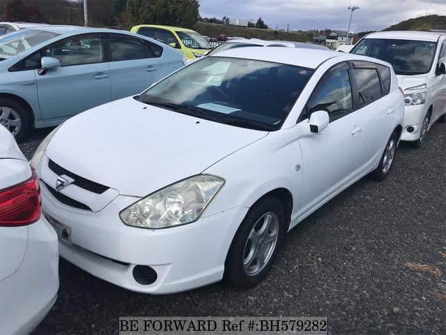 TOYOTA Caldina