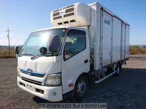 Used 2011 HINO DUTRO BH581466 for Sale