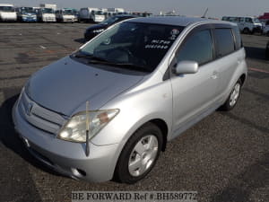 Used 2004 TOYOTA IST BH589772 for Sale