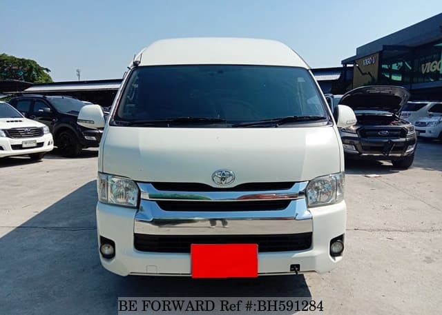 Used 2016 TOYOTA HIACE COMMUTER 3.0 for 