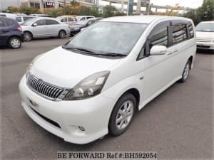 Used 2010 TOYOTA ISIS BH592054 for Sale