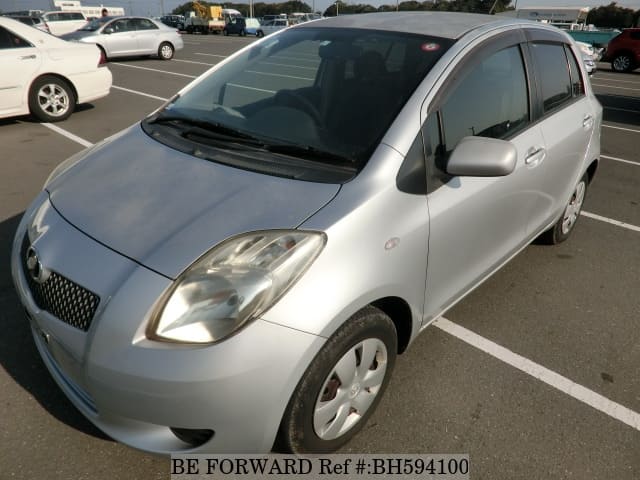 TOYOTA Vitz