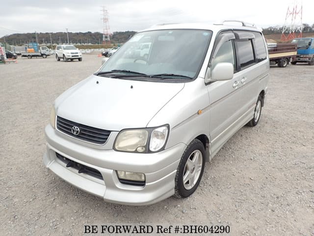 TOYOTA Liteace Noah