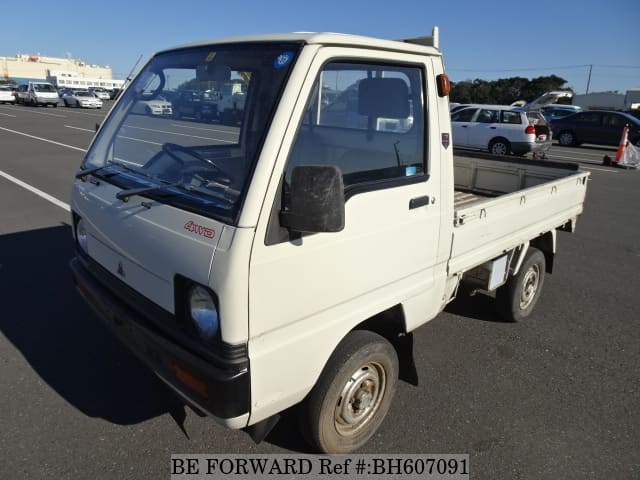 MITSUBISHI Minicab Truck