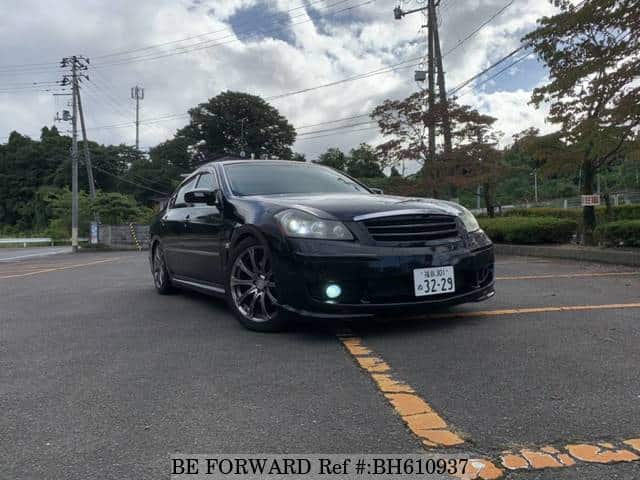 NISSAN Fuga