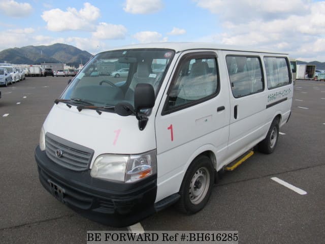 TOYOTA Hiace Wagon