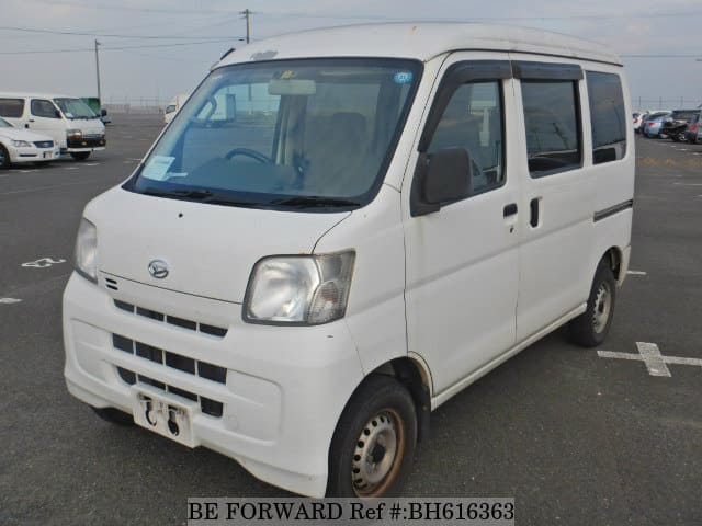 DAIHATSU Hijet Cargo