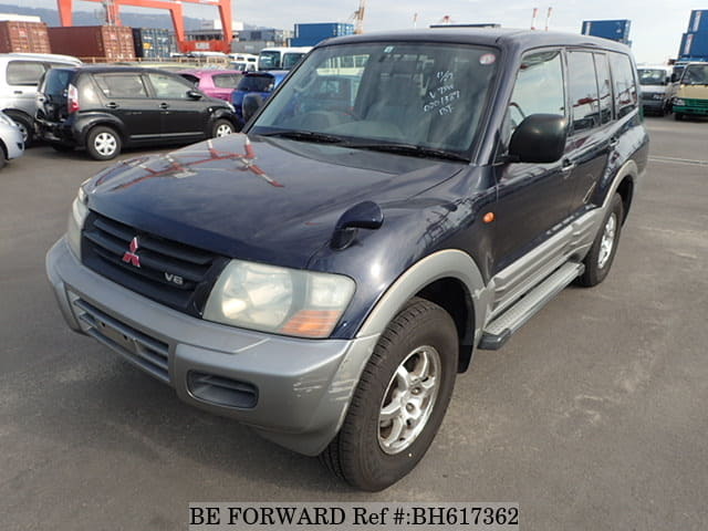 MITSUBISHI Pajero