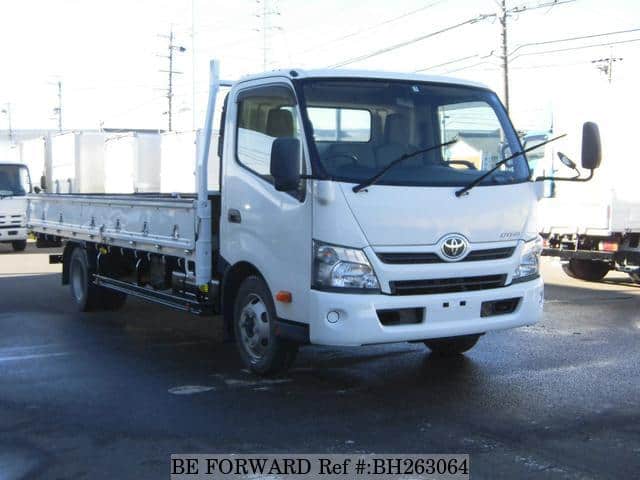 TOYOTA Dyna Truck