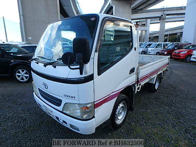 TOYOTA Dyna Truck