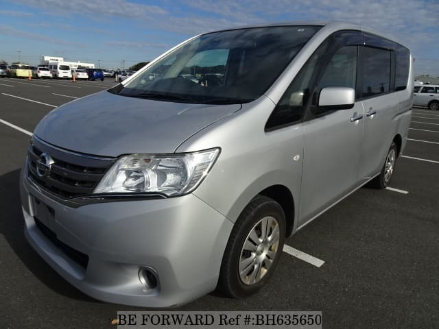 NISSAN Serena