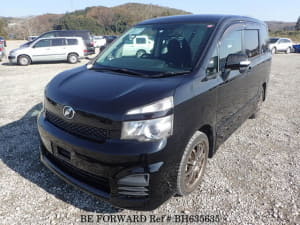 Used 2012 TOYOTA VOXY BH635635 for Sale