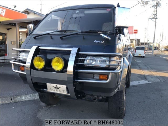 MITSUBISHI Delica Starwagon