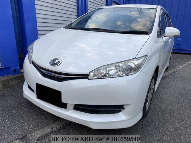 TOYOTA Wish