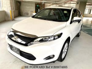 Used 15 Toyota Harrier 2 0 Premium Zsu60 For Sale Bh Be Forward