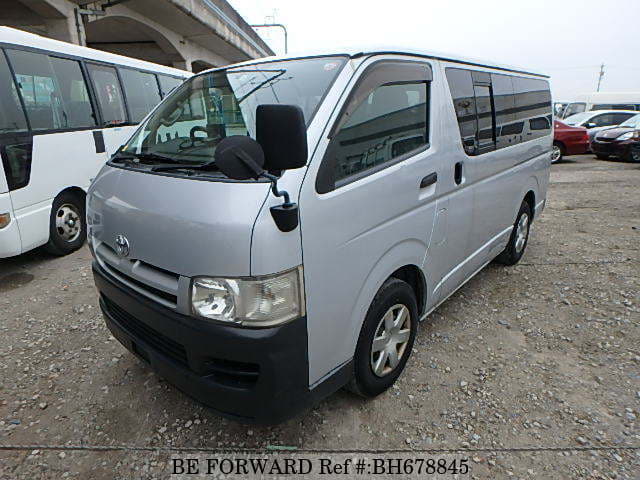 TOYOTA Hiace Van