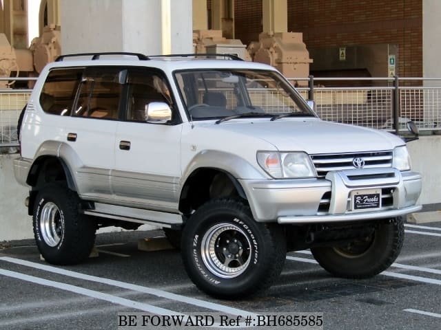 TOYOTA Land Cruiser Prado