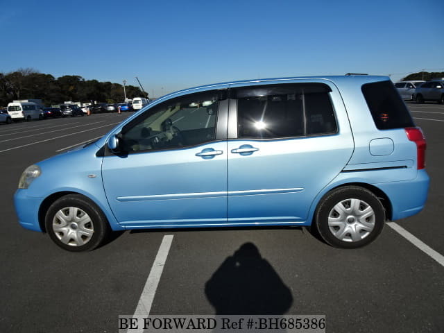 Toyota raum 2007