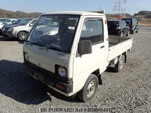 MITSUBISHI Minicab Truck