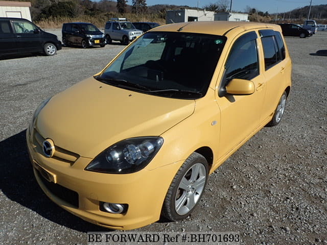 Mazda demio 2005
