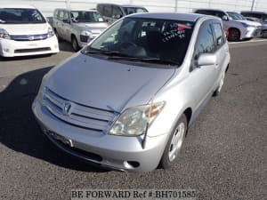 Used 2003 TOYOTA IST BH701585 for Sale