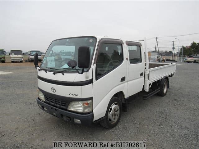 TOYOTA Dyna Truck