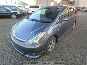 Used 2005 TOYOTA WISH BH702568 for Sale