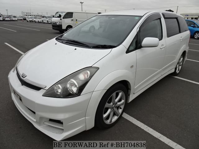 TOYOTA Wish